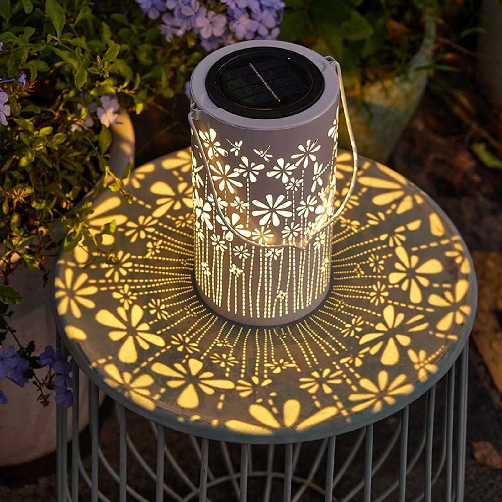فوانيس شمسية زخرفية ملونة على  - مراجعة Solar Path Light وسعره
