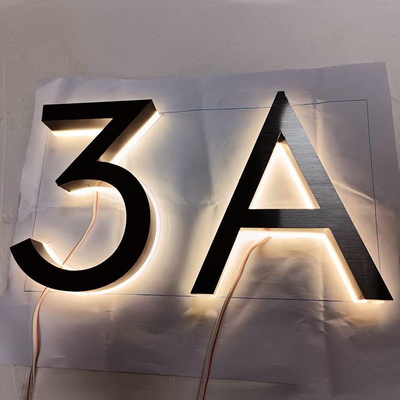 معدن ثلاثية الأبعاد LED رقم ال - مراجعة Outdoor Lighting Logo وسعره