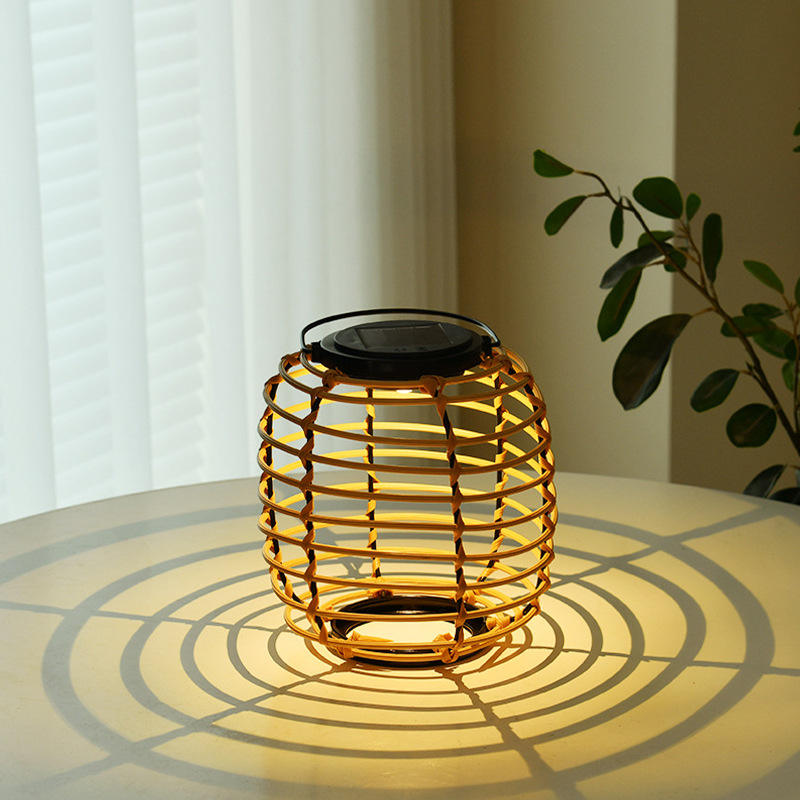 مصباح LED دافئ بتصميم عتيق، مص - مراجعة Solar Lantern Hanging وسعره