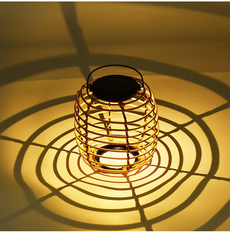 مصباح LED دافئ بتصميم عتيق، مص - مراجعة Solar Lantern Hanging وسعره